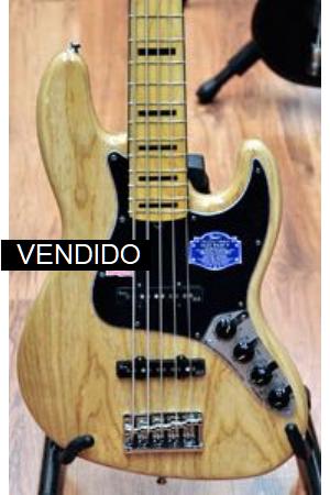 Fender Am Dlx JBV Nat Arce.